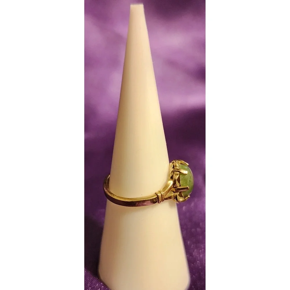 Vintage 10K Gold Filled Green  Cabochon Scalloped Floral Ring Size 5.25 3g - Picture 2 of 9